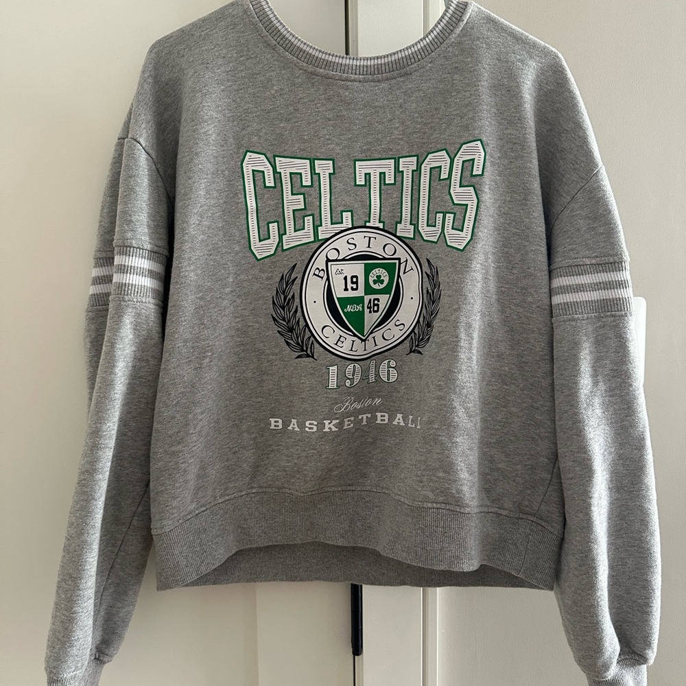Boston Celtics Gray Sweatshirt
